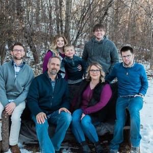 Meet your Posher, Timi